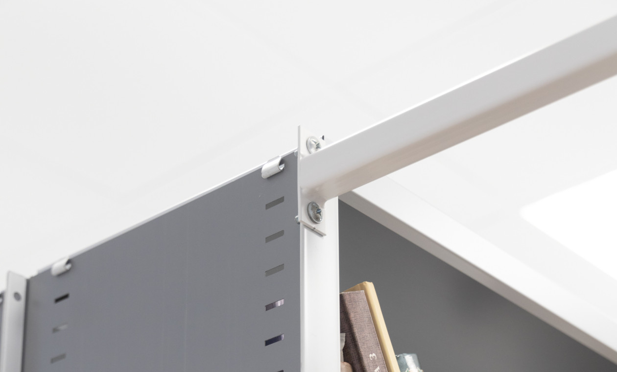 Соединитель стеллажей